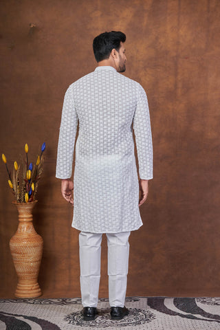 Soft Thread – White Cotton Embroidered Kurta
