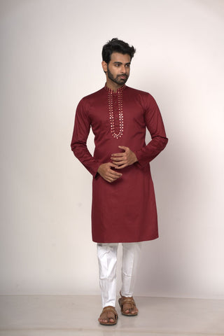 Maroon Colour Kurta With Collar Patti Machine Work Design