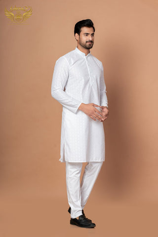 White Cotton Kurta with Exquisite Thread & Self Chicken Craft